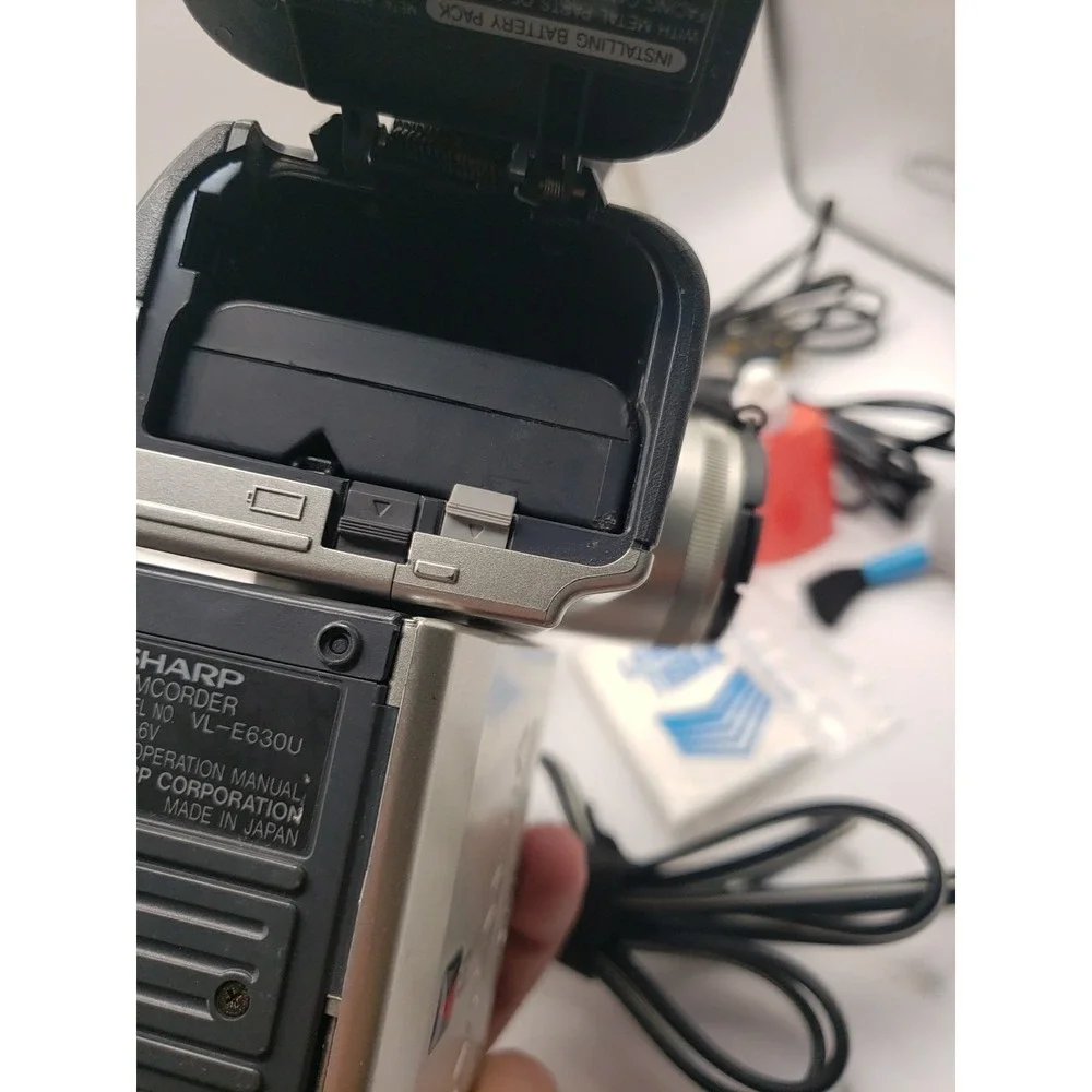 Sharp vl a110